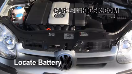 2008 Volkswagen Rabbit S 2.5L 5 Cyl. (2 Door) Battery Replace